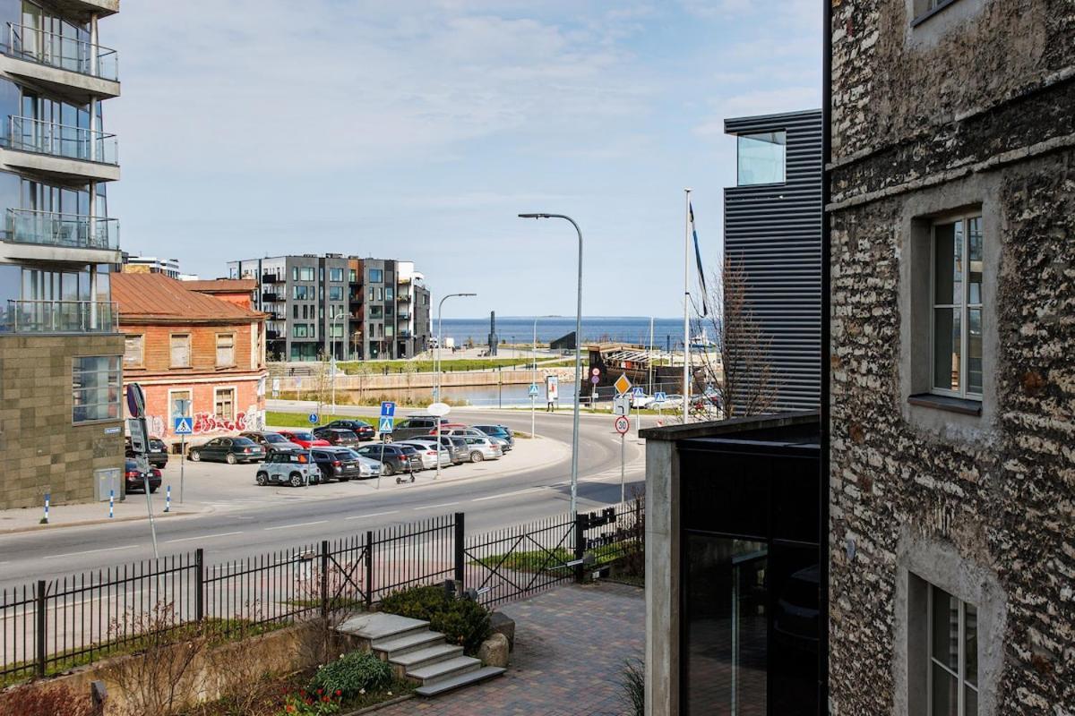 Center, 125 M2, 3 Bedroom Sea & Old Town View Huoneisto Tallinna