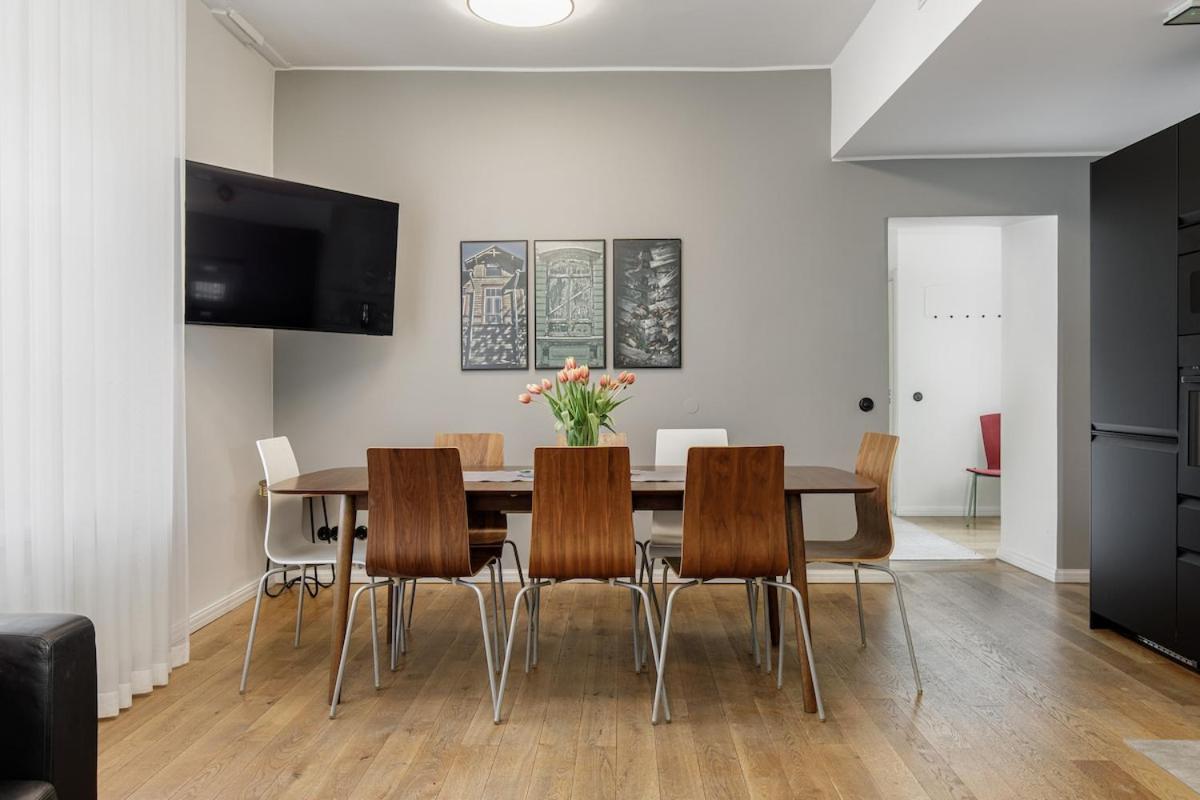Huoneisto Center, 125 M2, 3 Bedroom Sea & Old Town View Tallinna